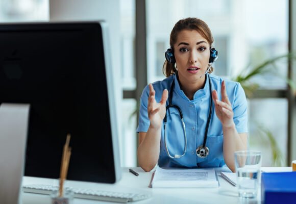 Healthcare Virtual Assistants vs In-House Staff: Which Is Better?