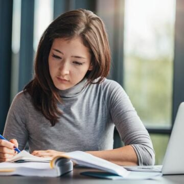 From Learning to Earning: How Career Colleges Prepare Students for Success