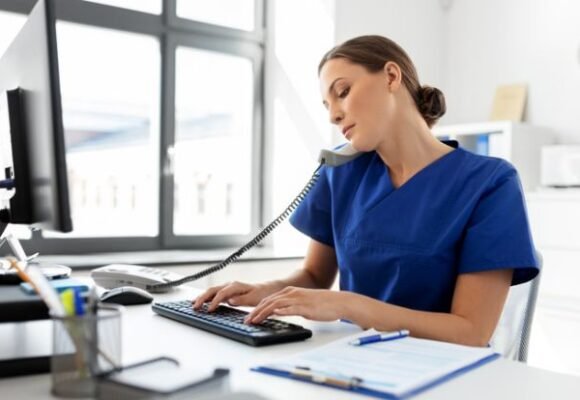 Medical Virtual Assistants for Small Practices: Everything You Need to Know