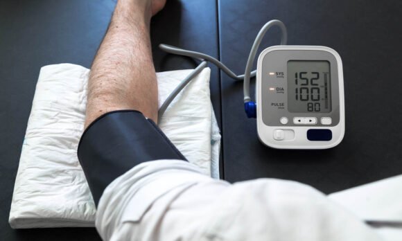 7 Tips for Dealing with Hypertension in Phoenix to Manage High Blood Pressure