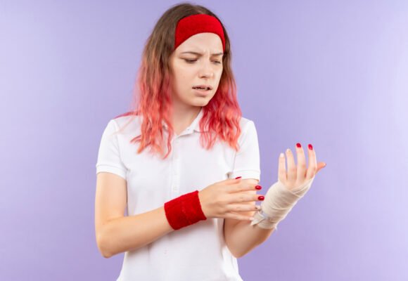 50310 Non-Healing Wounds: Causes, Symptoms, Treatment and When to Get Help